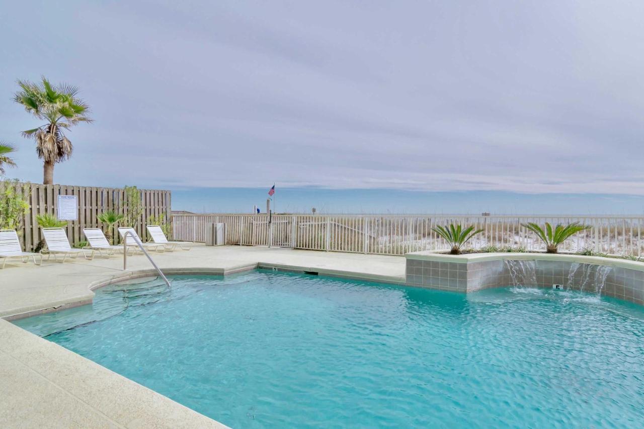 Beachfront Gulf Shores Condo With Pool ภายนอก รูปภาพ