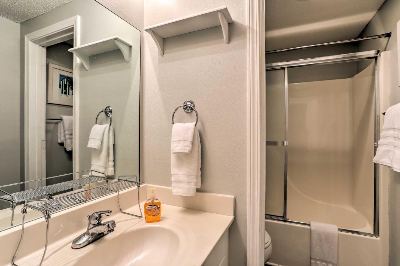 Beachfront Gulf Shores Condo With Pool ภายนอก รูปภาพ